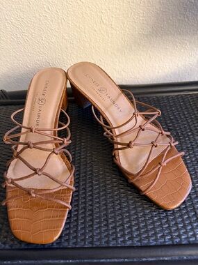 Chinese Laundry Tan Brown Strappy Knot Block Heel Mules